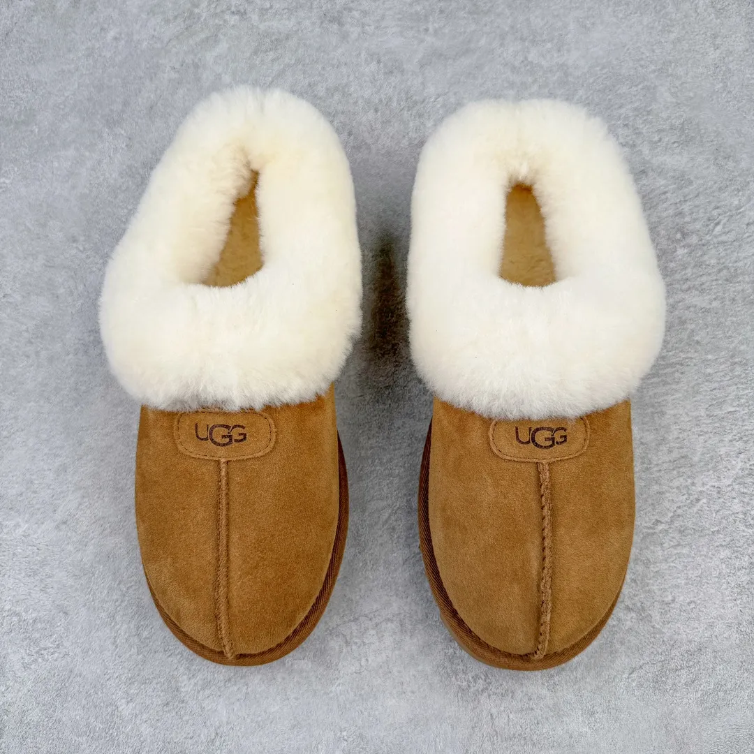 Pick up locally💰520UGG 4810 Tazite autumn and winter sheep fur integrated snow boots. All shoes are made of ZP. Longfeng A-grade Australian imported sheep fur integrated brand OEM production line. Fully follow the ZP process. OEM original pattern maker. Adhering to the principle of no original shoes and no development selection. Pay attention to every detail. The most authentic version on the market TREADLITE "Light Wing" technology outsole. Lightweight/durable/flexible/pile size: 35 36 37 38 39 40 Coding: by2936060